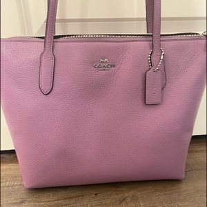 Coach tote